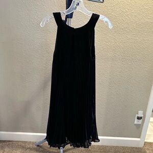 White House black market black pleated sleeveless dress. Size 4
